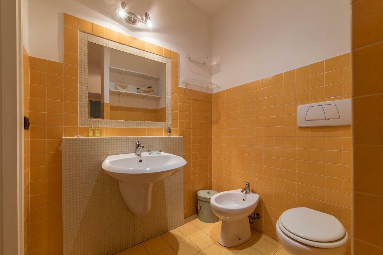Colosseo & San Clemente Cozy Flat Rom Exteriör bild